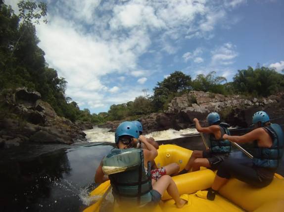rafting no Rio de Contas, em Taboquinha, região de Itacaré - BA